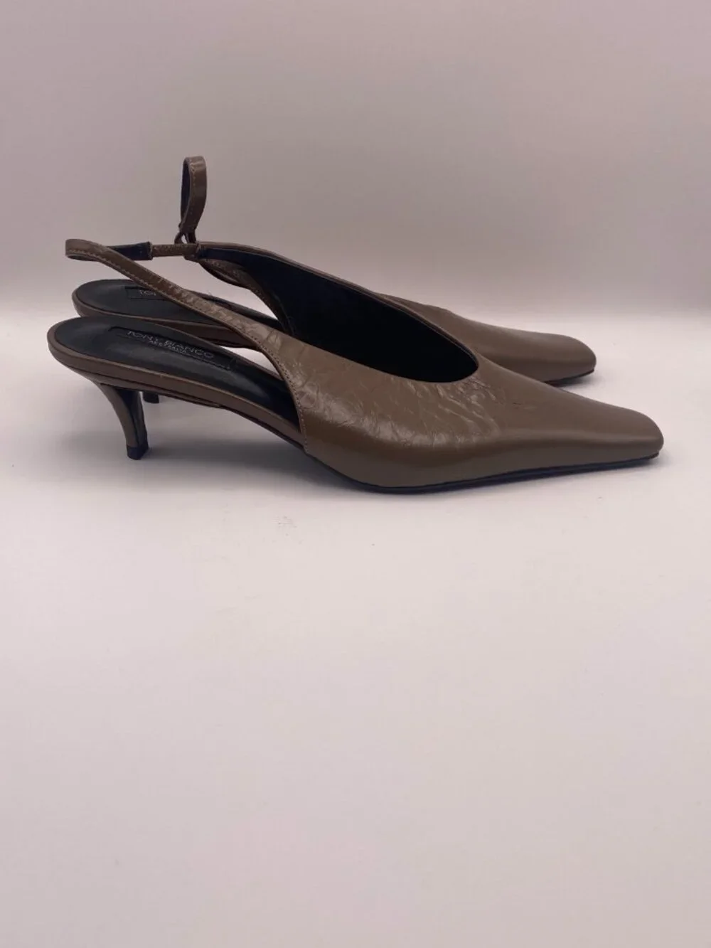 Tony Bianco Womens Zen Kitten Heel Slingback Pump Liqueur Crinkle Sz 9.5